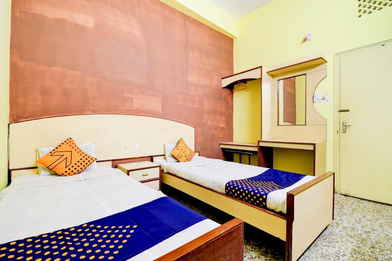 Spot On 80135 Gopala Residency Dibrugarh Exterior foto