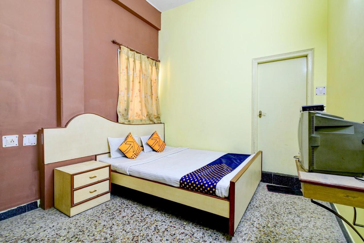 Spot On 80135 Gopala Residency Dibrugarh Exterior foto