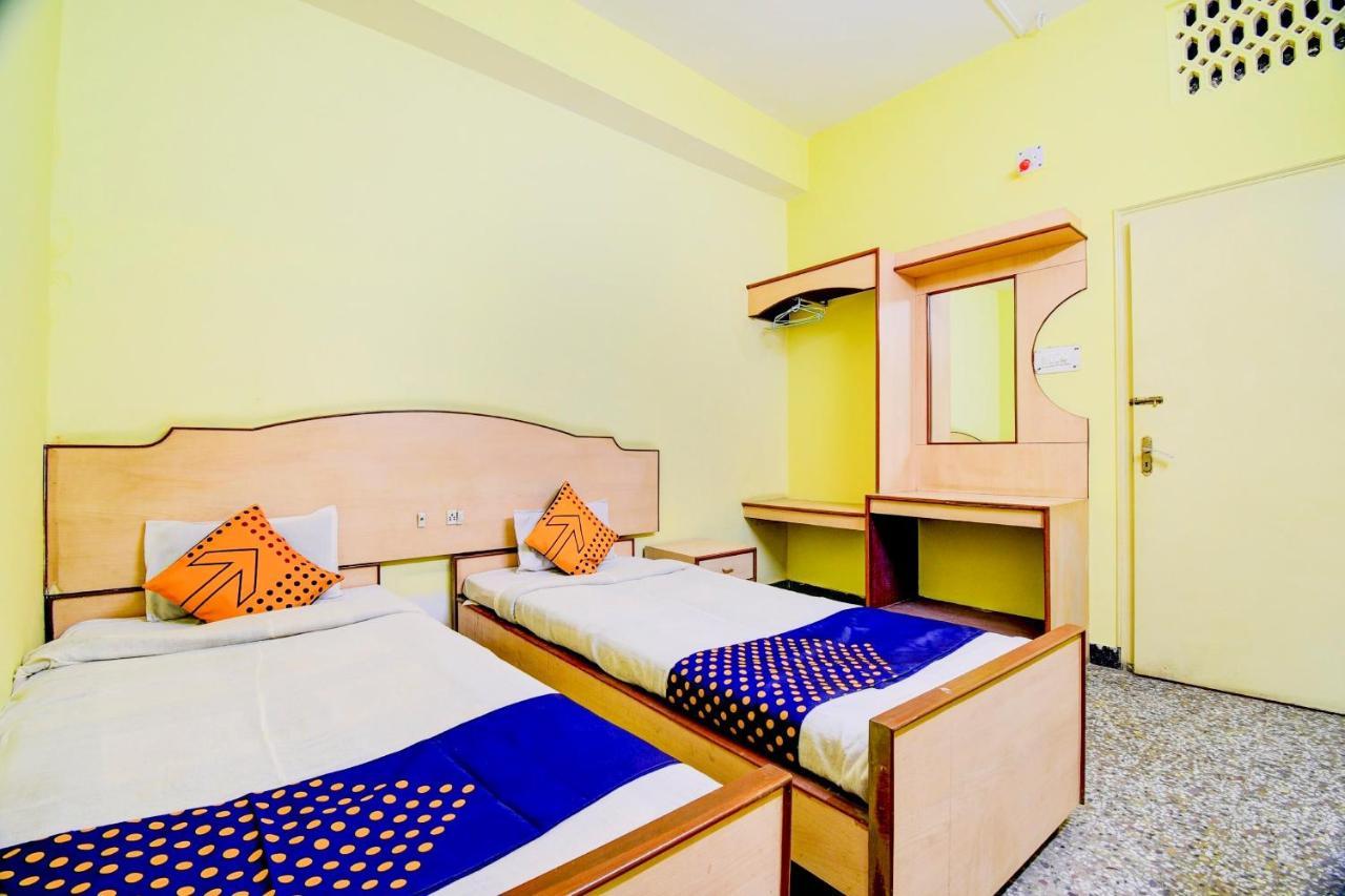Spot On 80135 Gopala Residency Dibrugarh Exterior foto