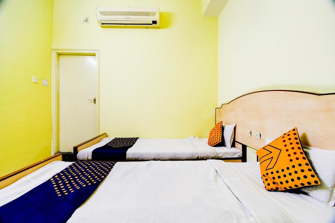 Spot On 80135 Gopala Residency Dibrugarh Exterior foto